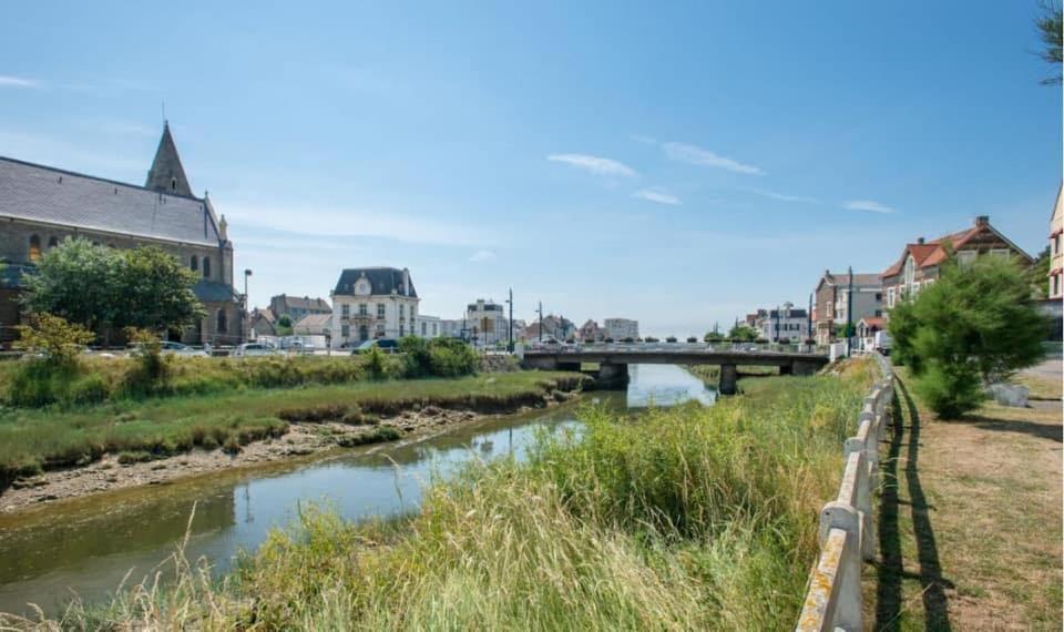 Pied A Terre Wimereux A 2 Pas De La Plage Et Du Centre Exterior photo